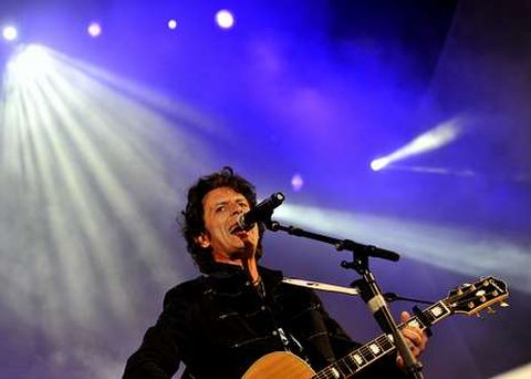 Coti tocar� hoy en la plaza de A Quintana.