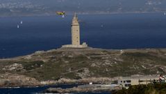 Vista de la torre de H�rcules desde el mirador de San Pedro, en A Coru�a