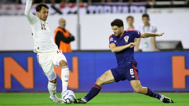 Zubimendi y Kovavic en una acci&oacute;n del Croacia-Espa&ntilde;a.