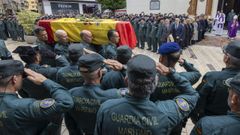 Tensi�n e indignaci�n. El funeral de los �ltimos funcionarios fallecidos en acto de servicio, en mayo en Huelva, gener� un clima de tensi�n porque los fallecidos siguen creciendo con la sensaci�n generalizada de abandono por parte del Estado. Tambi�n caus� gran indignaci�n la ausencia del Ministro del Interior, Grande-Marlaska, o de cualquier otro representante del Gobierno de Espa�a.