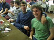 El futbolista de Portomar�n, Hugo Regueira, a la izquierda, no ha empezado bien la temporada. 