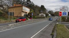 El ejemplo a seguir. En la AC-550, justo en la entrada desde Teo hacia O Milladoiro, se instalaron hace a�os barreras tipo New Jersey para evitar potenciales colisiones frontales. Desde las fuerzas del orden abogan por esta soluci�n para las zonas en las que se registran las velocidades m�s altas.