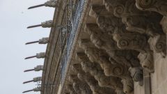 El arquitecto que dise�� las lanzas de las g�rgolas hablar� esta tarde sobre su decisi�n en Santiago.
