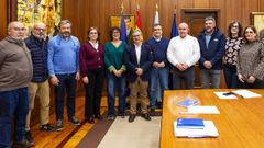 Reuni�n de Luis Menor con los alcaldes de la comarca de Monterrei.