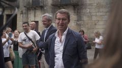 Feijoo a su llegada al acto de investidura de Damas y Caballeros de Albari�o el pasado mes de julio.