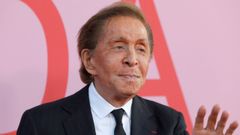 Muere el dise�ador italiano Valentino a los 93 a�os