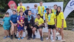 El equipo dumbri�s con Kike Portela (izquierda) al frente