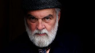 El escritor catal�n Miguel Dalmau