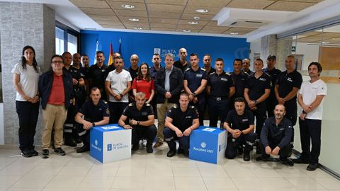 El delegado territorial de la Xunta en Ourense, Manuel Pardo, recibi� a la brigada en la ciudad