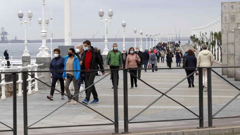 Paseo de la playa de San Lorenzo de Gijn