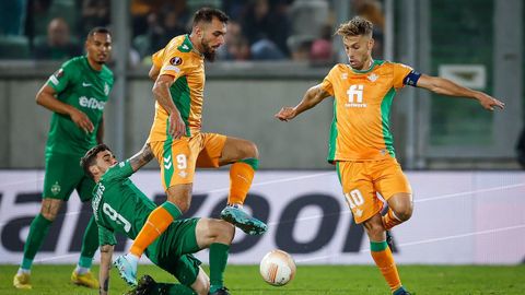 El futbolista del Celta Borja Iglesias, durante el partido que disput frente al Ludogorets siendo jugador del Betis.