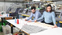 Roberto y Paula Montoto crearon su empresa textil en el a�o 2011 siguiendo la estela familiar