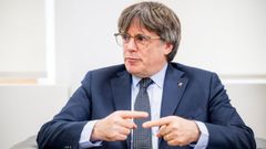 El presidente de Junts, Carles Puigdemont, durante la reunión con Salvador Illa en Bruselas el pasado 2 de agosto