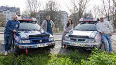 Eloy, Jos�, Rebeca y Diego, en el San Marti�o de Carballo antes de su partida hacia el rali.