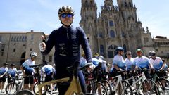 As� fue la llegada del pelot�n de AC Hotels by Marriott al Obradoiro