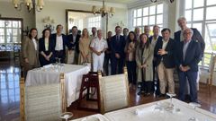 Reuni�n del grupo Ferrol Impacto, en el Parador.
