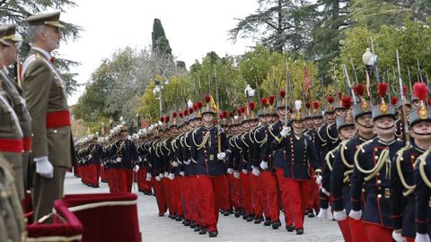 El Rey Felipe VI participa en el 40 aniversario de la jura de la bandera de la XLV promocin de la Academia General Militar, en Zaragoza.