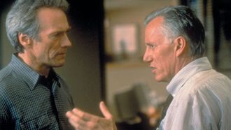 Clint Eastwood y James Woods en �Ejecuci�n inminente�