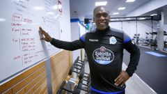 Foto de archivo de Seedorf como t�cnico deportivista.
