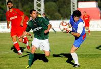 El Racing y el Galicia de Mugardos juegan todos los veranos en A Pedreira.