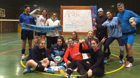 Desde la Batcueva, el apoyo del Xuvenil de Teis