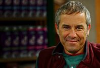 Avelino Gonz�lez destaca como un desaf�o o feito de facer que cada episodio se vexa coma novo.