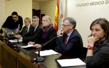 En el coloquio participaron profesionales y usuarios.