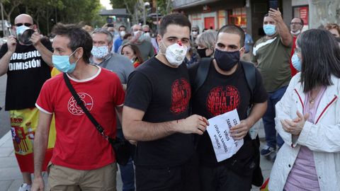 Varias personas salieron heridas de los altercados provocados por el choque entre manifestaciones.