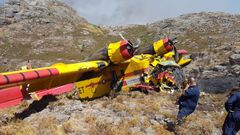 Accidente de un hidroavi�n portugu�s en el incendio de O Xur�s