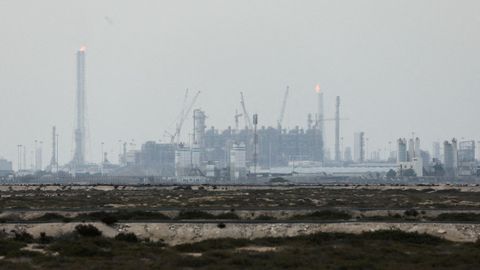 La refiner�a catar� de Ras Laffan fue blanco de un ataque iran� en represalia por el bombardeo de la infraestructura del yacimiento de South Pars.