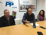 Crespo, con Rodr�guez y Montoto, orgulloso de ser concejal en Lal�n.