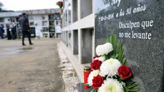 Foto de archivo del cementerio de Rubi�ns