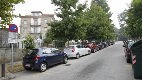 Zona reservada para gestiones r�pidas junto al IES Xelm�rez I