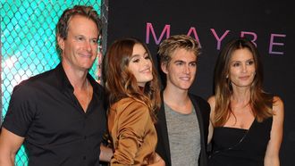 Rande Gerber, Kaia Gerber, Presley Gerber y Cindy Crawford en un evento de Maybelline New York en el a�o 2016