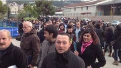 A la cola en O Porri�o para conseguir uno de los 200 puestos de trabajo