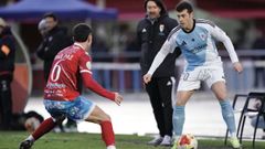 Ra�l Paz trata de cerrar el paso al compostelanista Ca�izares