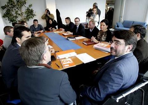 La reuni�n tuvo lugar en la delegaci�n de la Xunta.