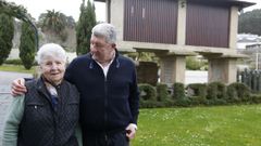 Jess Louzao con su madre, Josefa Mguez, que fund el negocio junto con su marido en 1965 y que ha destacado siempre como una gran cocinera