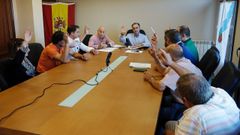 Pleno de elecci�n del nuevo alcalde de San Amaro