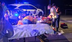 El herido fue atendido en Bertamir�ns, y trasladado en una UVI m�vil al Cl�nico de Santiago