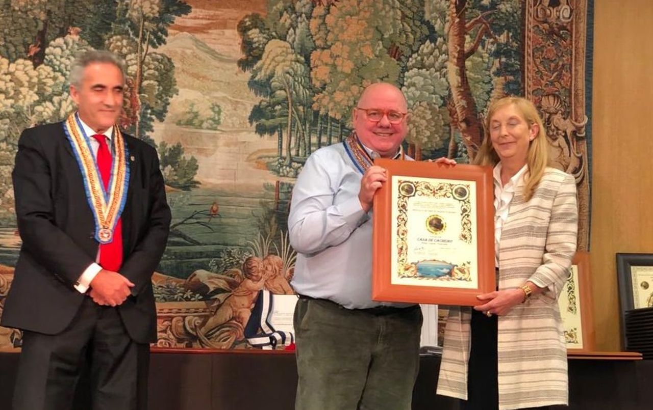 Casa Cacheiro recibe una Medalla de Oro a su trayectoria