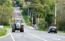 Tramo de la AC-406 en Salgueiroas que tendr� nuevo trazado. 
