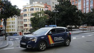 Imagen de archivo de un coche de la Polic�a Nacional en A Coru�a