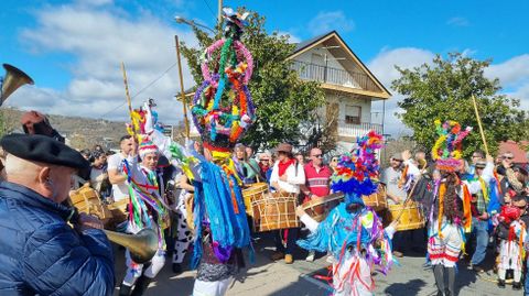 En Manzaneda el fuli�n re�ne a gente de todas las edades.
