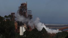 Vista de la f�brica de Al�mina de Alcoa (imagen de archivo)