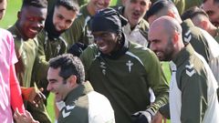 Ilaix Moriba, en el entrenamiento del Celta previo a recibir a su exequipo en Balaídos.