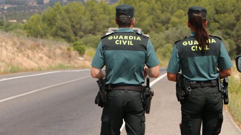 Imagen de archivo de dos guardia civiles