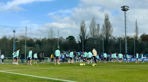 Entrenamiento del Real Oviedo en El Requex�n
