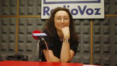 ESTHER L�PEZ, LOCUTORA DE RADIO VOZ 