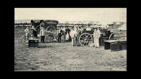 Una estaci�n de telegraf�a sin hilos -un invento a�n reciente por entonces-  utilizada para coordinar las operaciones en el Campo do Teixugo